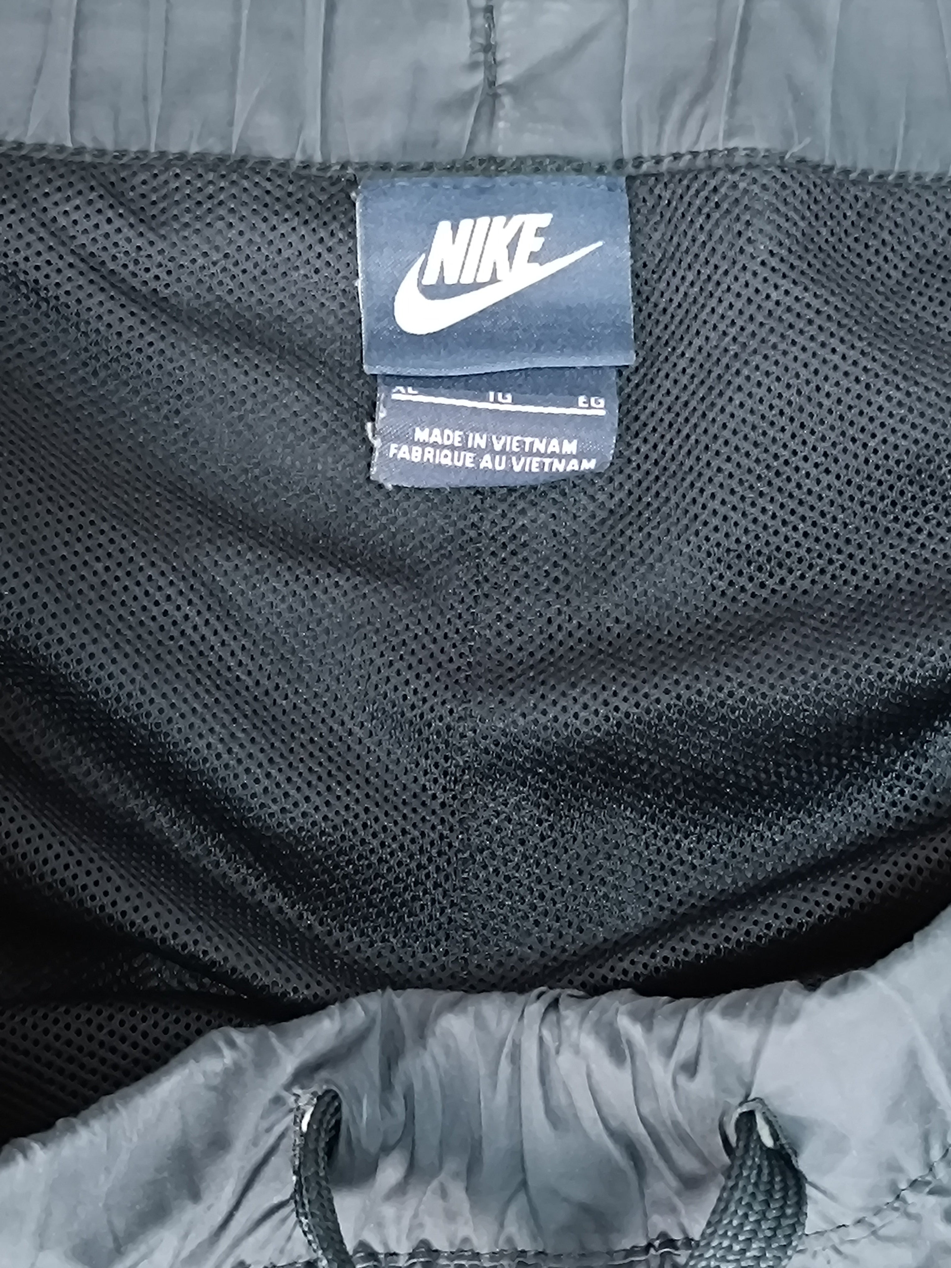 Nike Vintage Trackpants (XL)